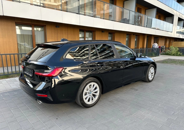 BMW Seria 3 cena 117000 przebieg: 129670, rok produkcji 2020 z Warszawa małe 254